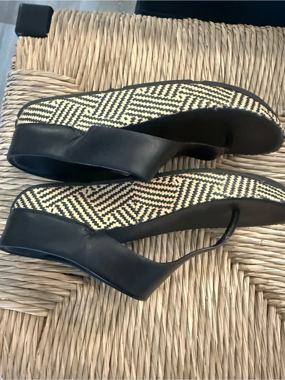 FitFlop Black Slingback Wedges with Patterned Woven Insole